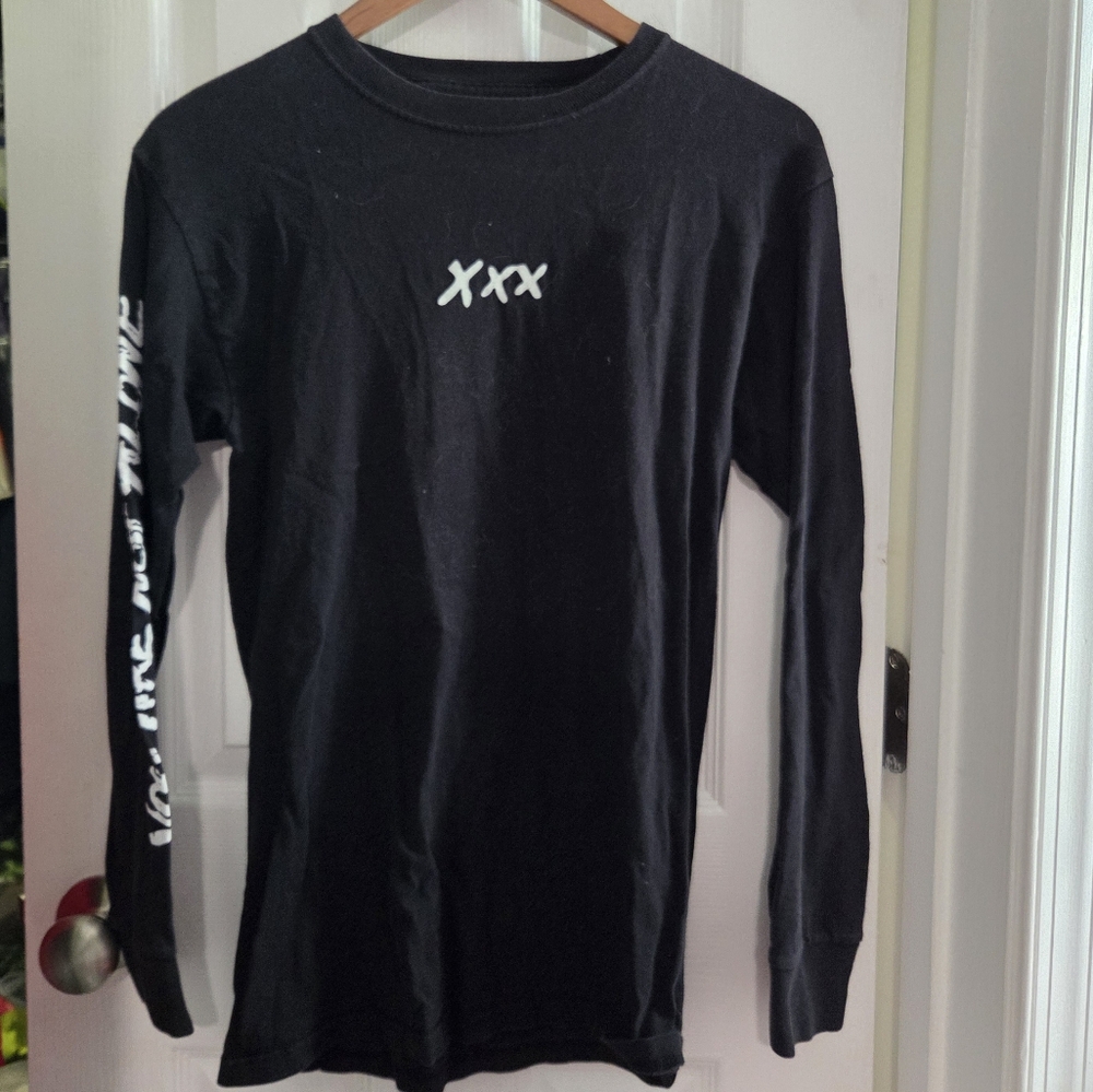 Men's Black Long Sleeve Shirt